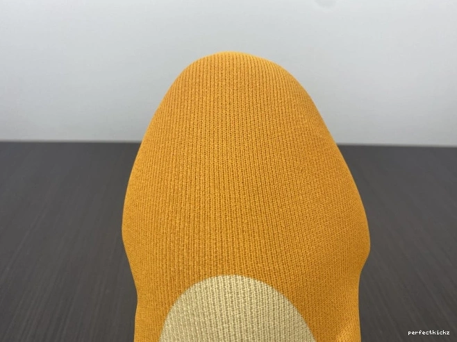 Yeezy RNR Knit Sulfur Adidas GW5353 0821